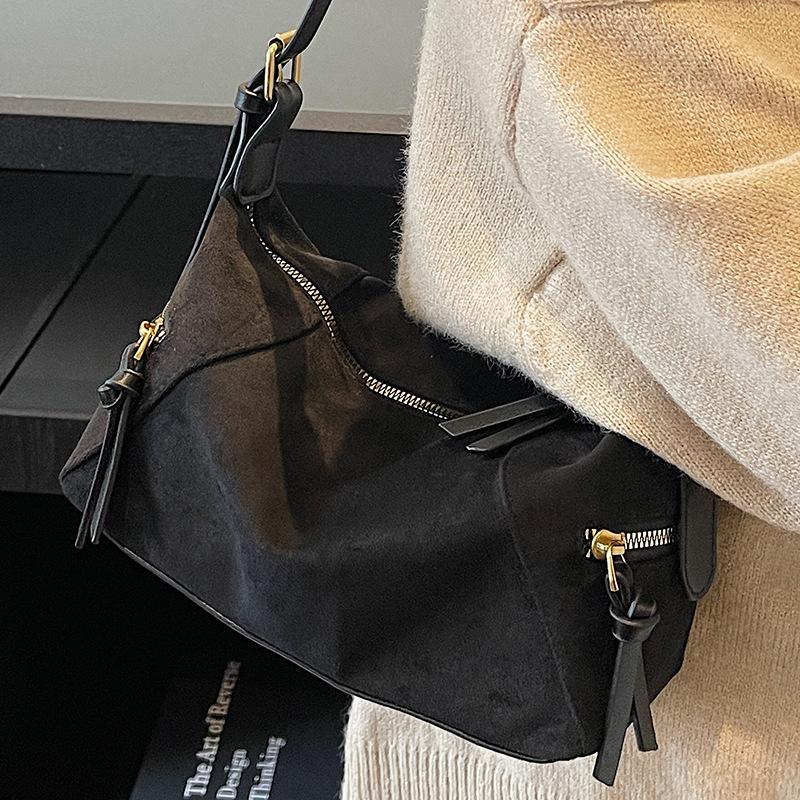 Retro, Simple and Fashionable Underarm Bag, Small Square Bag, High Appearance Level, Large Capacity Single-shoulder Bag