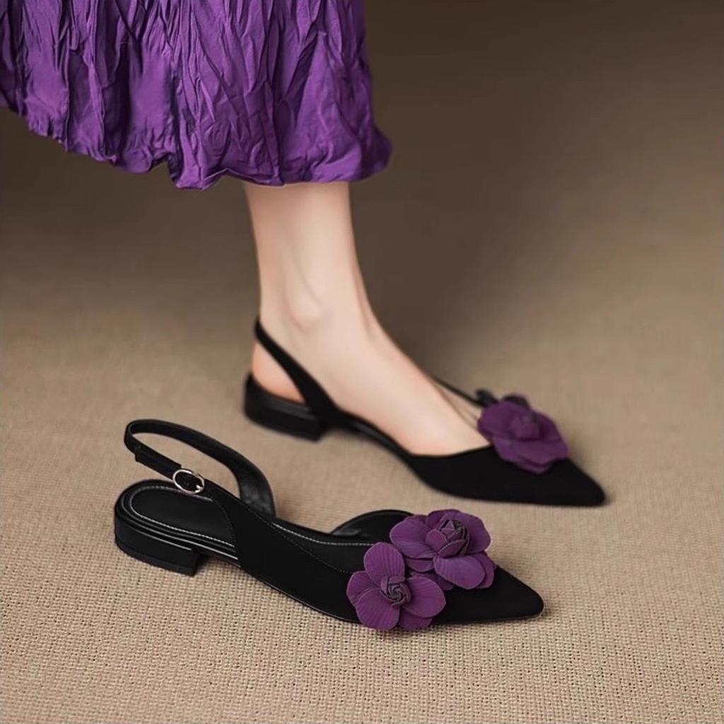Beautiful pointed three-dimensional flower bag head sandals women's spring and summer new fashion low-heeled hollow stiletto single shoes women