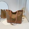 Freizeit-Tasche, Luxuriöse und Hochwertige Tote Bag, Kleines und Einzigartiges Design, Trendige Crossbody-Tasche