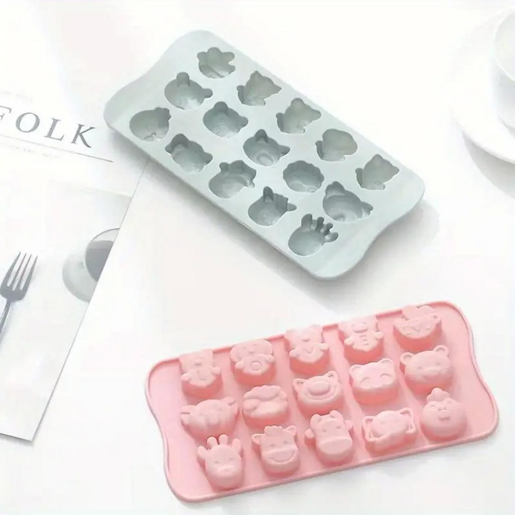 Silicone Animal-Shaped Ice Tray Ice Cube Mold for Homemade Ice Maker Compact Refrigerator Ice Cube Box