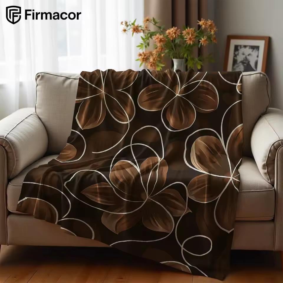 Brown Five-Petal Floral Cartoon Anime Print Flannel Blanket Soft Warm Throw for Kids Bedroom Sofa Bed Christmas Office Car