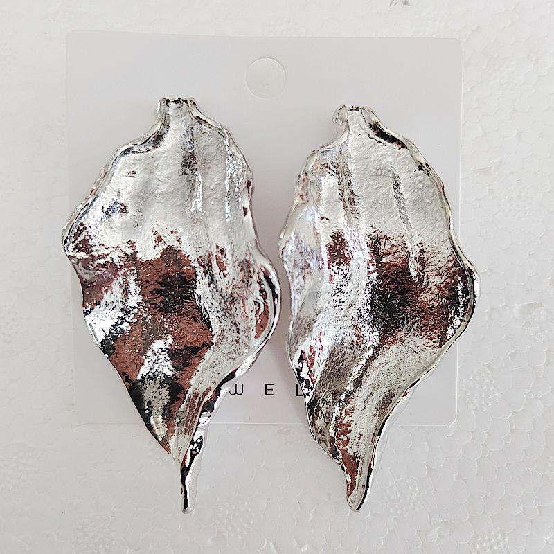 Exaggerated European & American Geometric Leaf Earrings with Metallic Finish