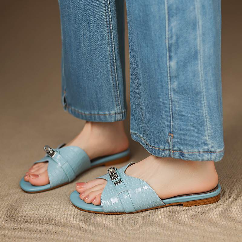 Krazing Pot Cow Skin Mules Summer Size 42 Low Heels Luxury Shoes Metal Decoration Women Superstar Women Peep Toe Slip on Sandals