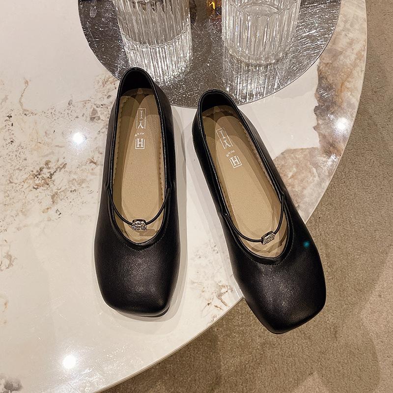 

Grandma shoes 2025 summer new flat-soled soft-soled rhinestone shallow mouth single shoes loafers Doudou shoes women s shoes 40