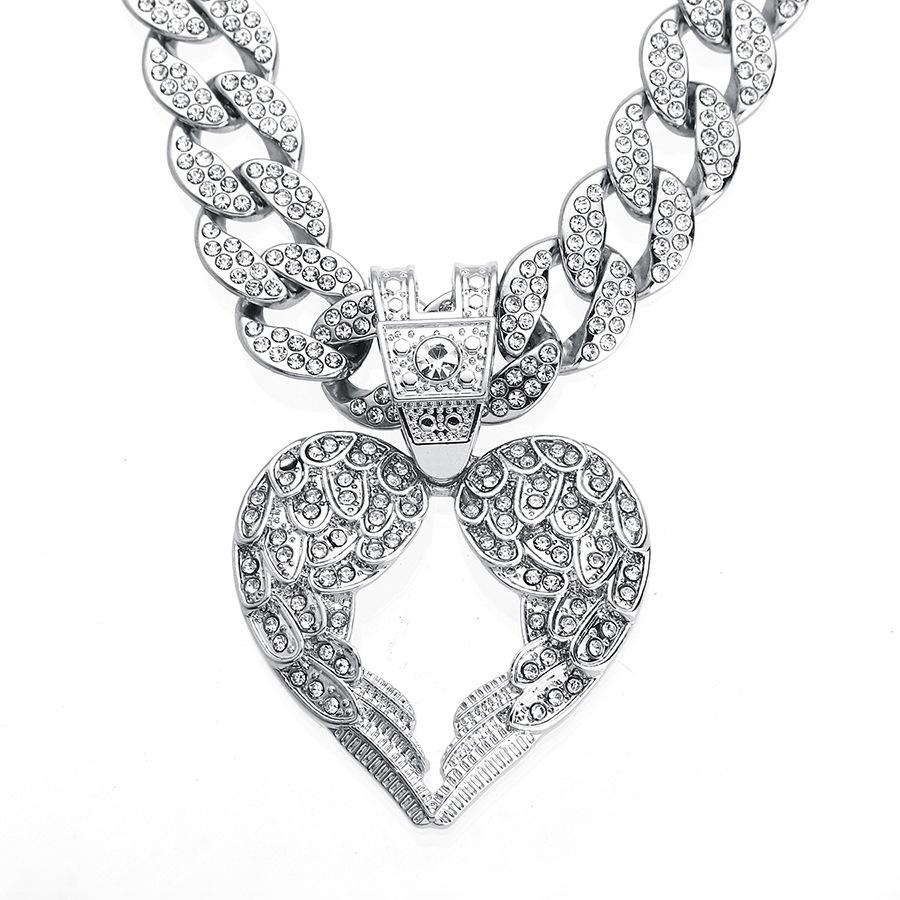 Hip Hop Diamond Heart Wings Pendant Necklace, European and American Cuban Chain Decoration Alloy Heart Shaped Men's Necklace