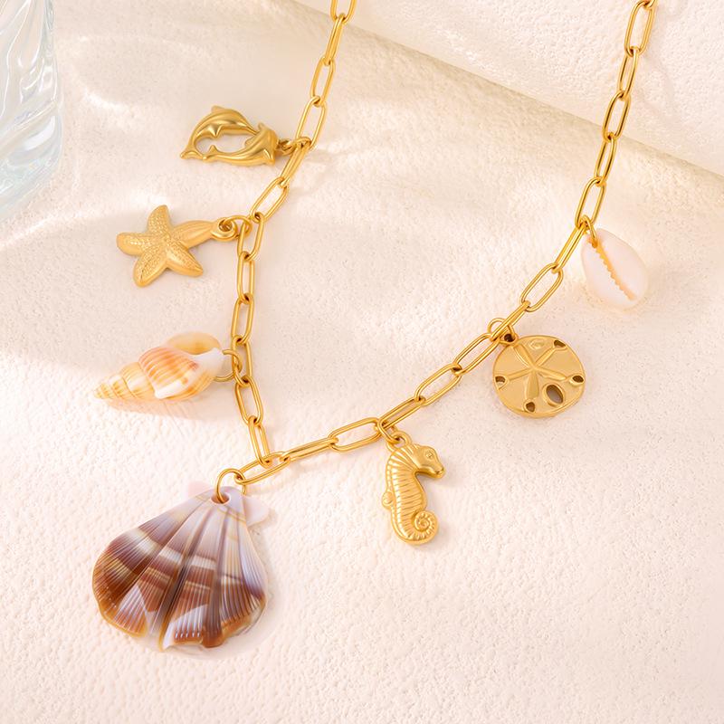 Seashell Niche Titanium Steel Necklace - Women's Fashion, Non-Fading Jewelry
