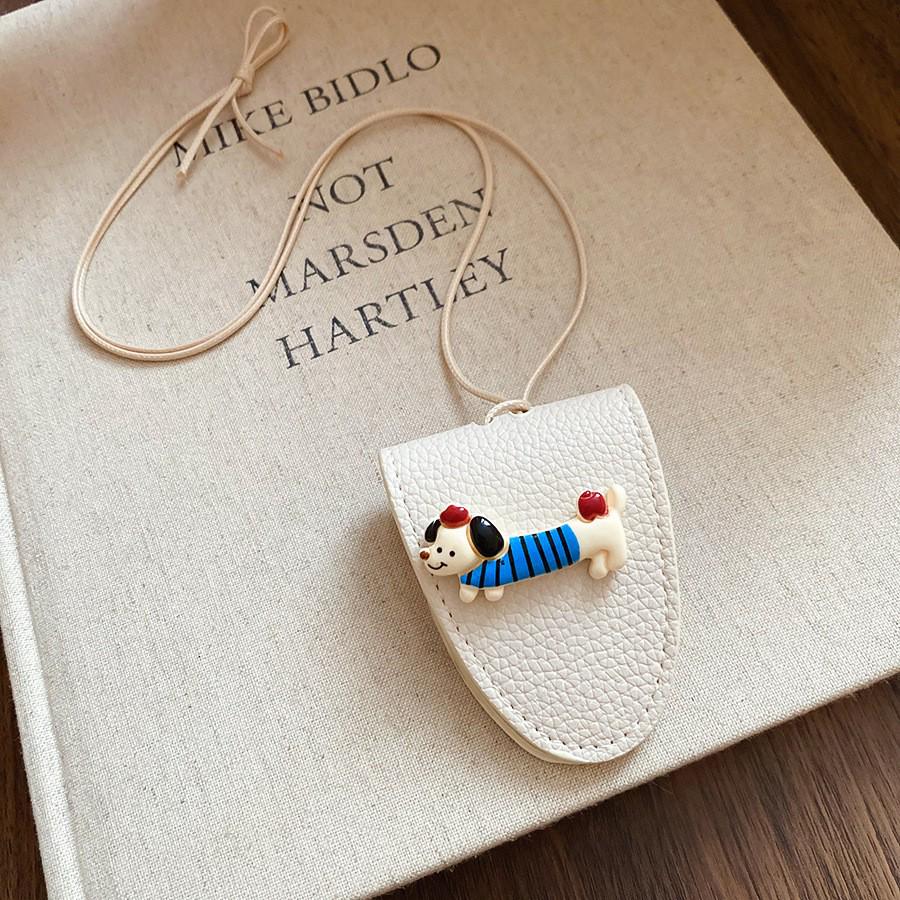 Damen Kunstleder Nackentasche Halskette für Kopfhörer & Brillen mit Schlüsselbein-Kette