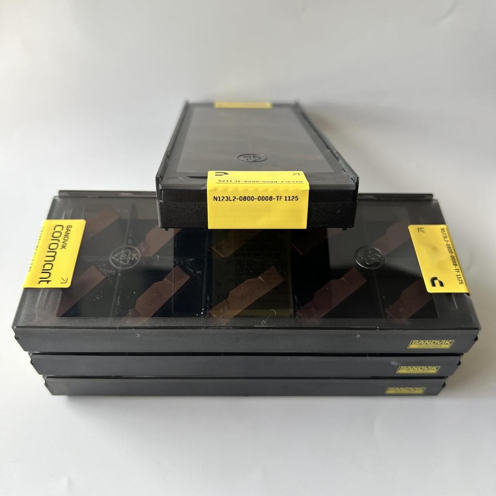 SANDVIK / N123L2-0800-0008-TF 1125 / Original Swedish hard alloy blade 10 Pcs