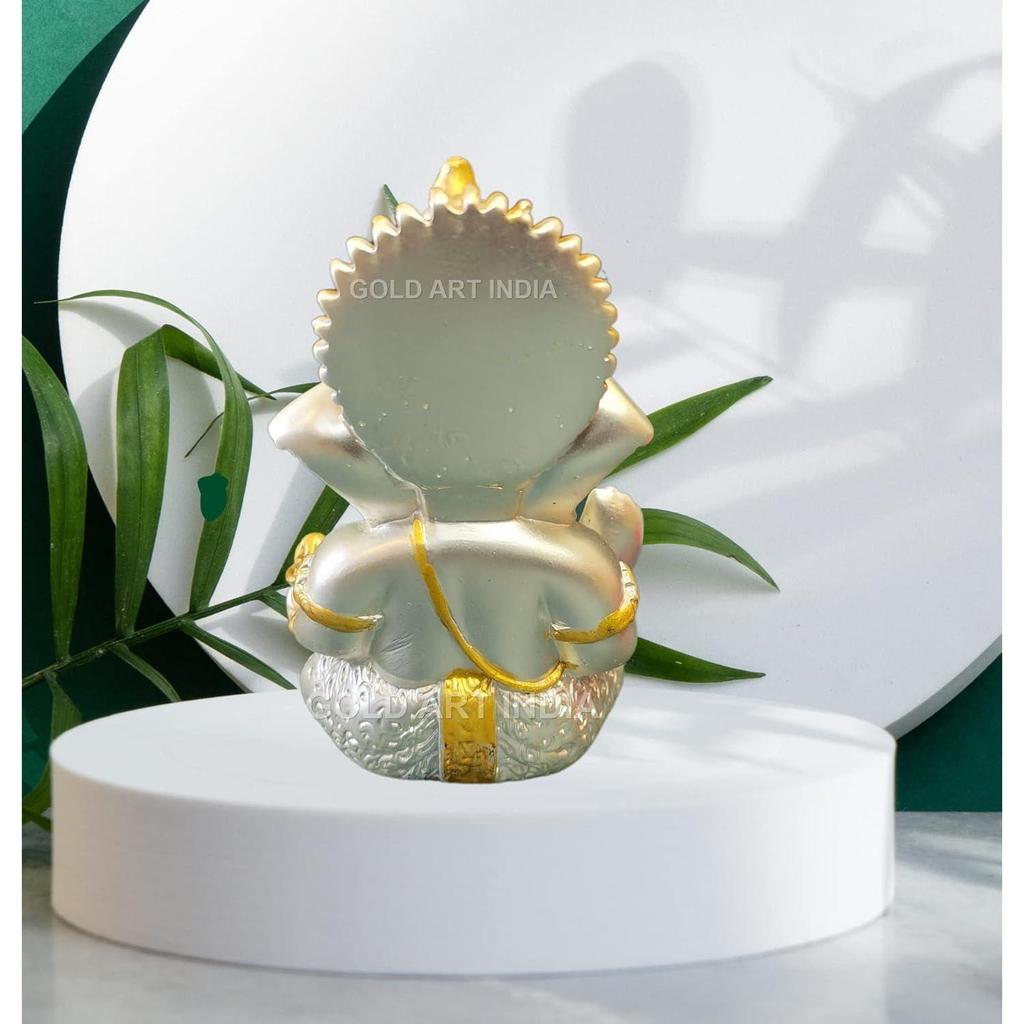 Silver Plated Ganesha/Vinayaka/Vinayagar/Pillayar Idol Car Dashboard/Gifting/Home & Office Decor 3.5 Inches (Silver) (Silver Matte), Idol