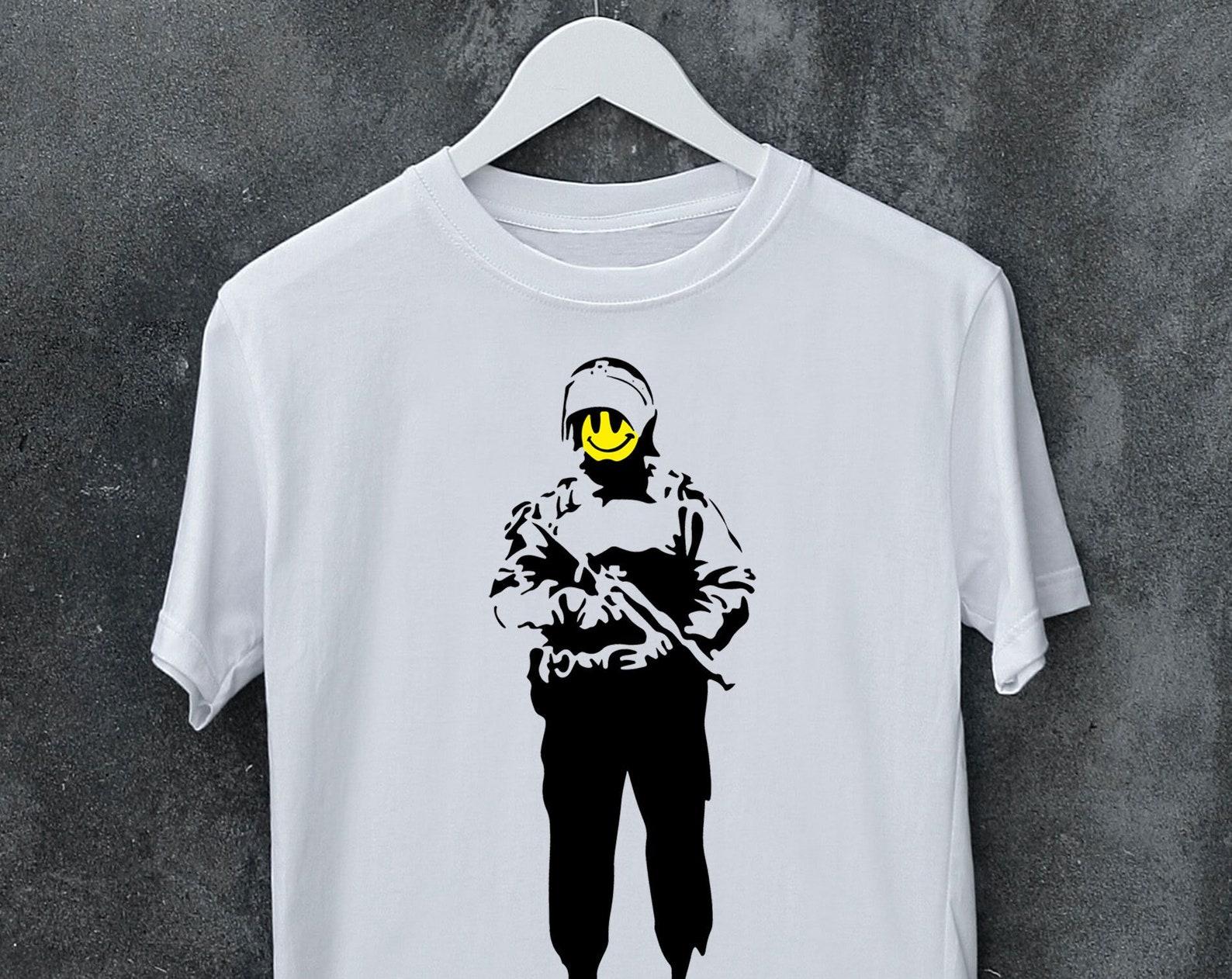 Banksy Soldier Smiley Face T shirt: Graffiti Art, 100% Cotton 4XL