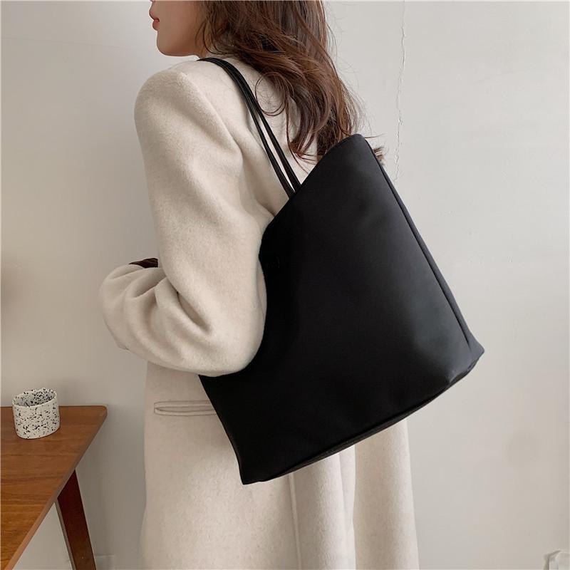 Chic Street Style Versatile Underarm Shoulder Bag Women Bags 2023 Winter Casual Fashion Tote Bag