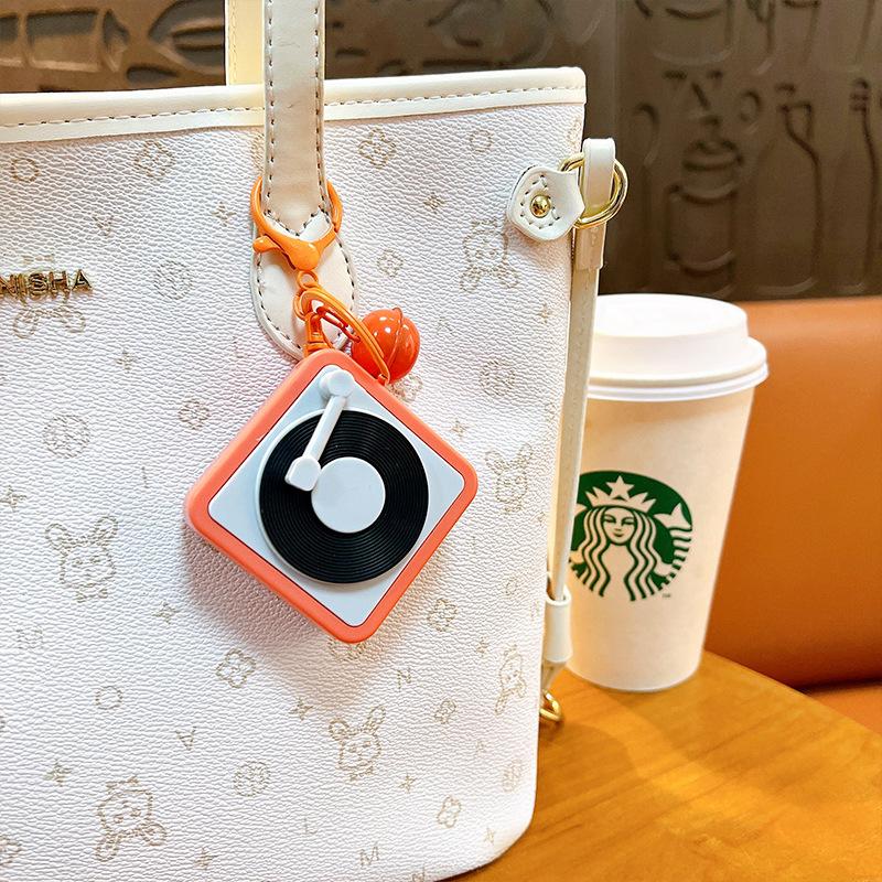 Vintage Style Music Box Keychain With Personal Voice Recording Feature This Cute Mini Phonograph For Car Key Holder