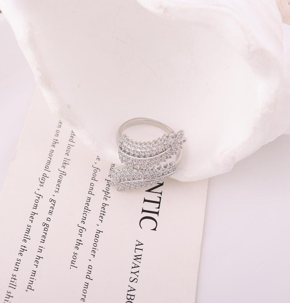 European American Zirconia Leaf Open Ring - Women's Stylish Temperament Index Finger Jewelry