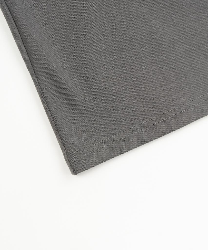 TOFFEE [S-Xxl] Slim Crop Henley Neck Half T-Shirt (Charcoal)