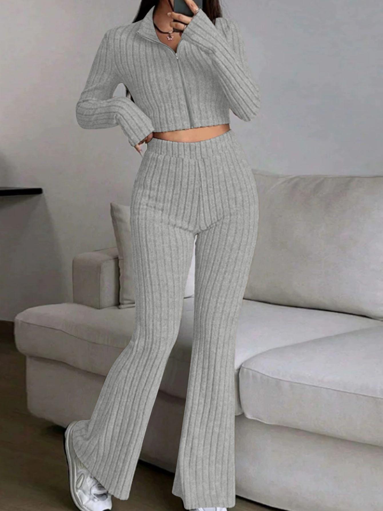 

Zip Up Ribbed Knit Two Piece Set in Multi-colors (Grey, Green) S серый