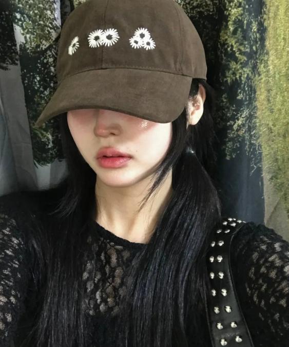 Maidibbeullumemolijeu Newvy Logo Peach Ball Cap (7 Colors)