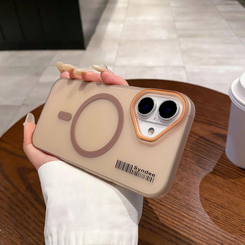 Soft Sand Magnetic Suction for Apple 16promax Skin Feel Frosted Protective Case for IPhone 15 Semi Transparent Anti Drop Phone Case