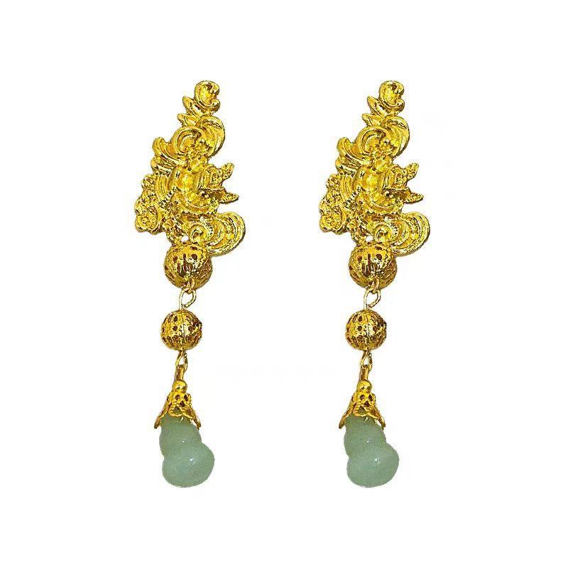 New Chinese retro exaggerated relief gourd earrings for women, new design long earrings, earrings.