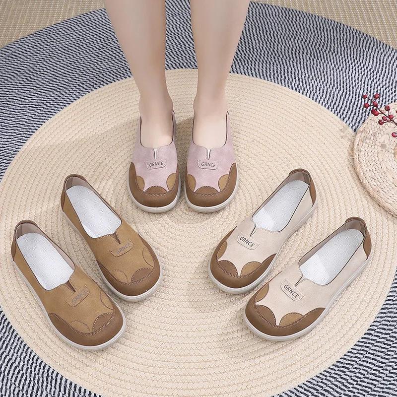 Letní Nové Protiskluzové Odolné proti Opotřebení Prodyšné Boty pro Ženy s Měkkou Podrážkou Barevně Blokované Kulatá Špička Ležérní Všestranné Módní Mokasíny
