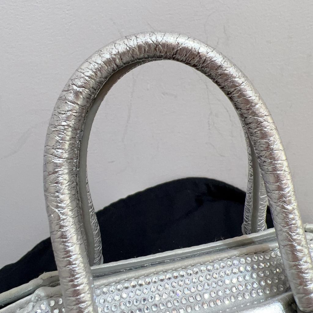 [Pre-Owned] Antigona Silver Metal Magnetic Closure Silk And Calfskin Mini Shoulder Crossbody Bag - Very Good #EX0XO0