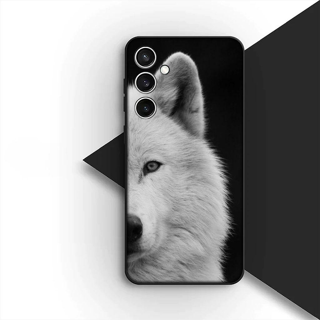 Casing Phone Cover for Samsung Galaxy S22 S21 S20 FE Ultra Plus A07 A17 A15 A16 A25 A57 A37 Case  Animal Stalking Wolf Art