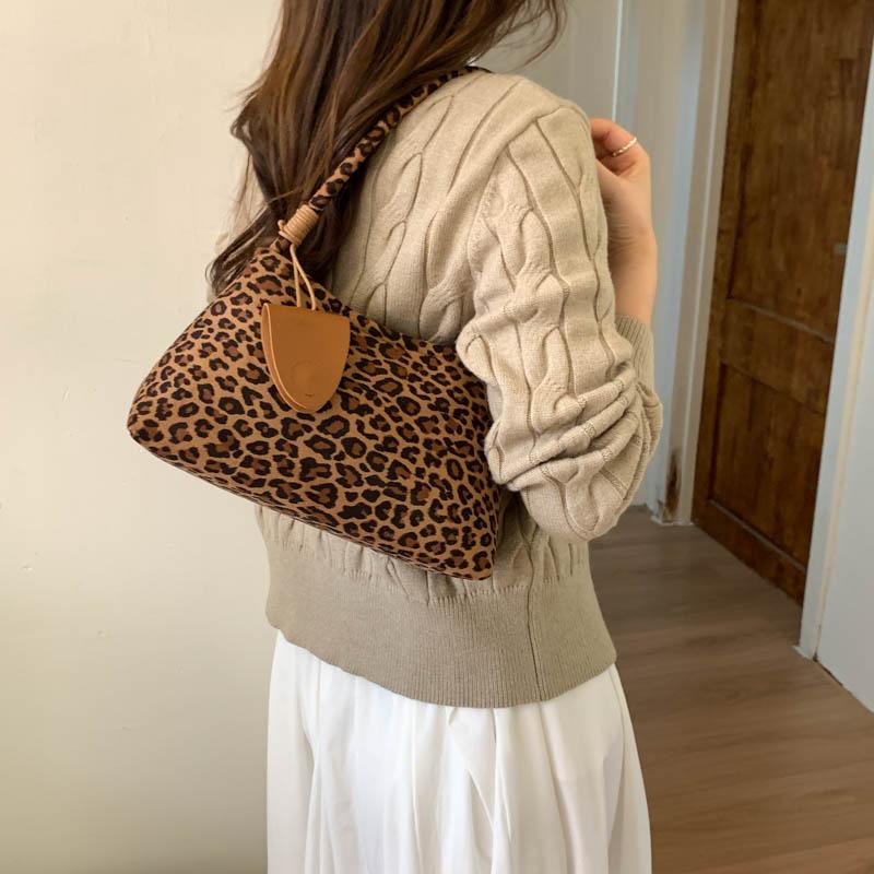 Fashiable Solid Faux Suede Sewing Thread Sweet Shoulder Bags 2026 High Quality Sense of Luxury Retro Youth Handbags for Women