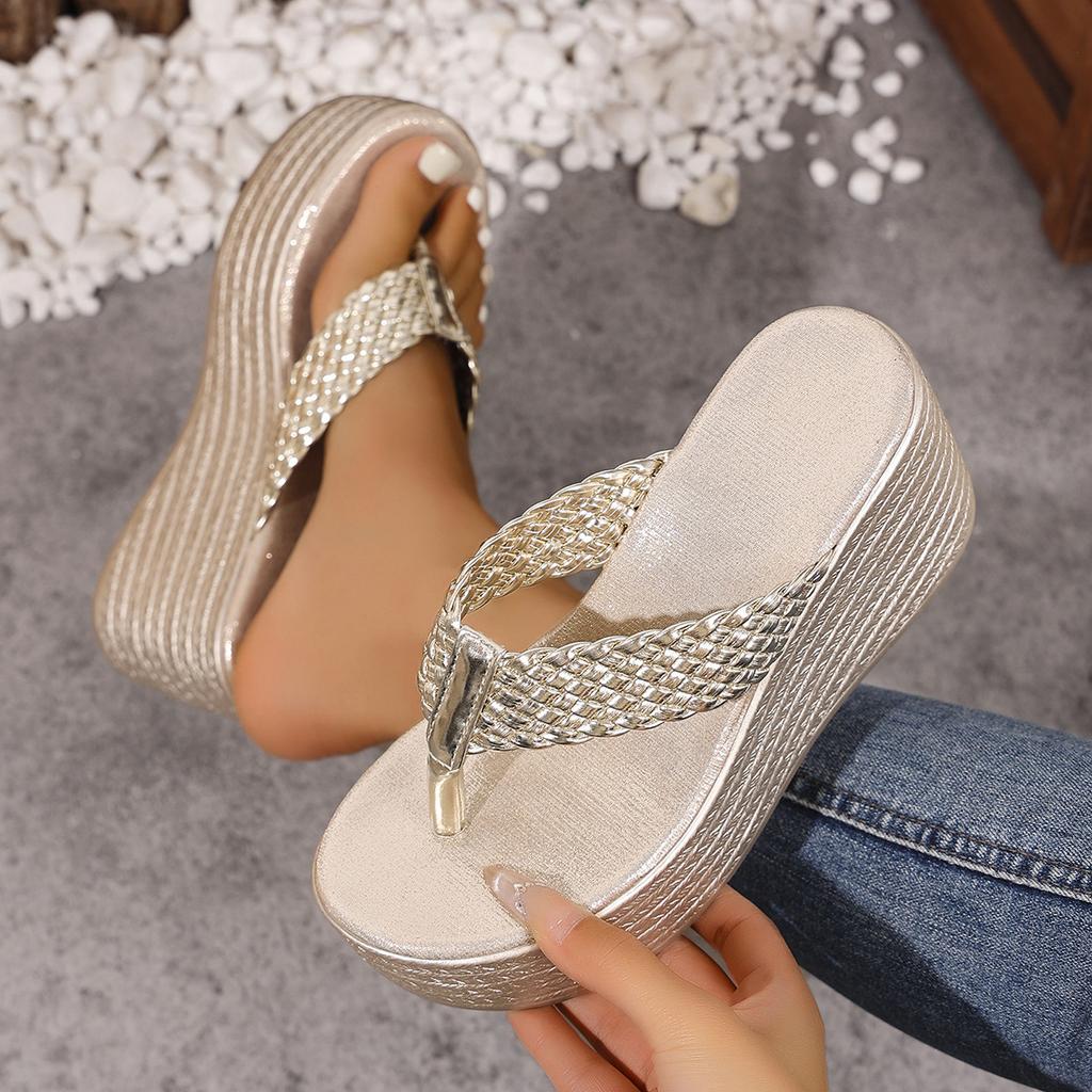 Fashion BigSize Women Sandals 2025 Summer New Trend Outdoor Beach Sandals Comfortable Gold Wedges Shoes for Women Design Casual Sandals