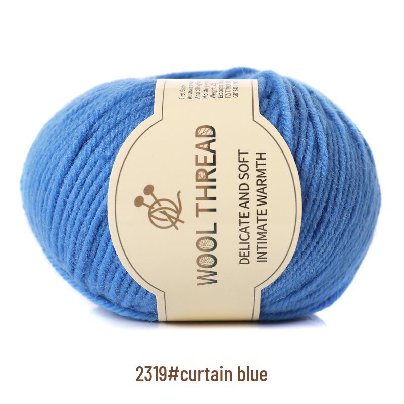 Medium-Thick Cashmere Wool Yarn for Hand-Knitted Baby and Child Scarves and Sweaters, with Knitting Needles.