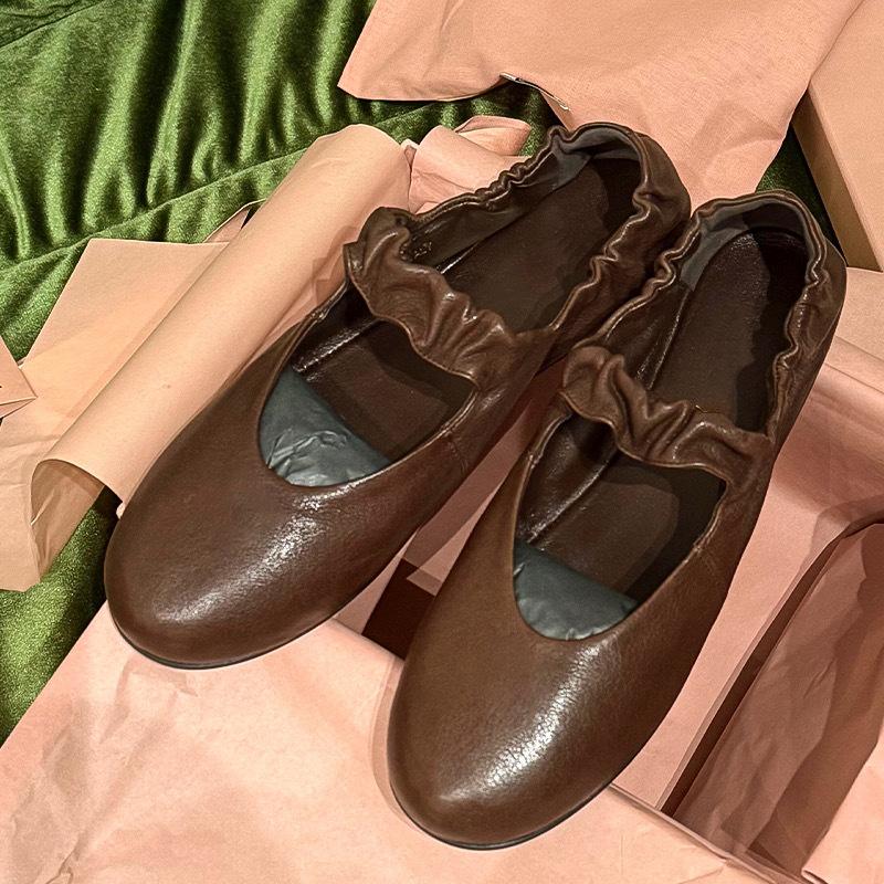 Leather Korean version round head shallow mouth pleated word belt Mary Jane single shoes women's 2025 spring summer ballet flats