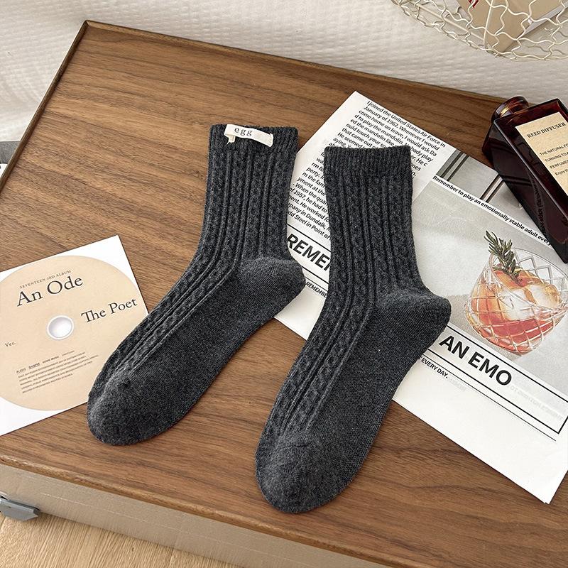 Women's Socks Egg Cloth Label Mid-calf Socks Autumn Linen Pattern Pile Socks Grey Socks