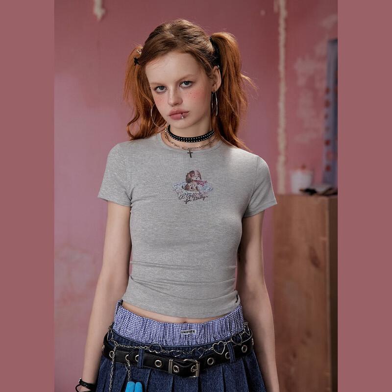 

UNIFREE Round Neck Slim Fit Short Sleeve T-shirt S