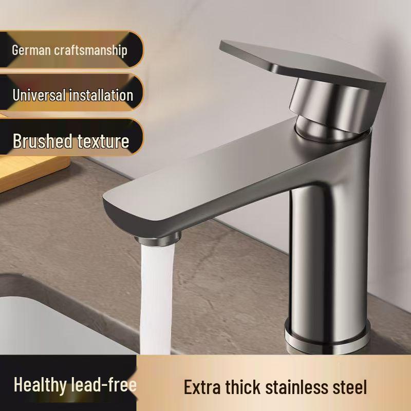 Badezimmerarmatur aus Edelstahl für Warm- und Kaltwasser