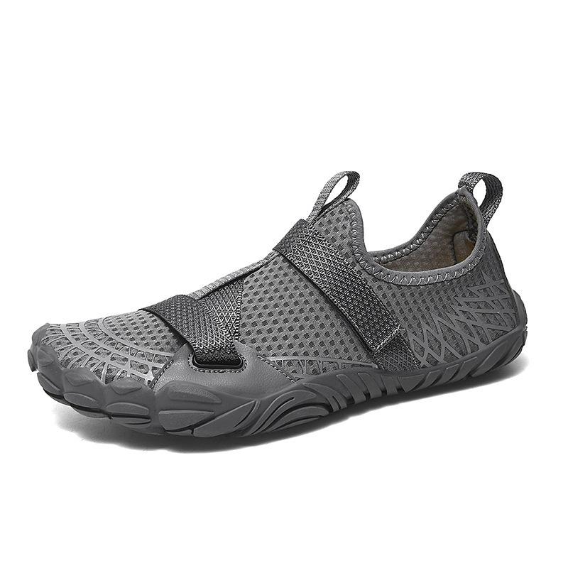 Outdoor creek shoes new wading beach shoes diving shoes lightweight breathable mountaineering fitness sports shoes riding