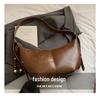 Niche Women's Retro Large Capacity Single Shoulder Bag - Autumn 2025 Casual Square Underarm Bag