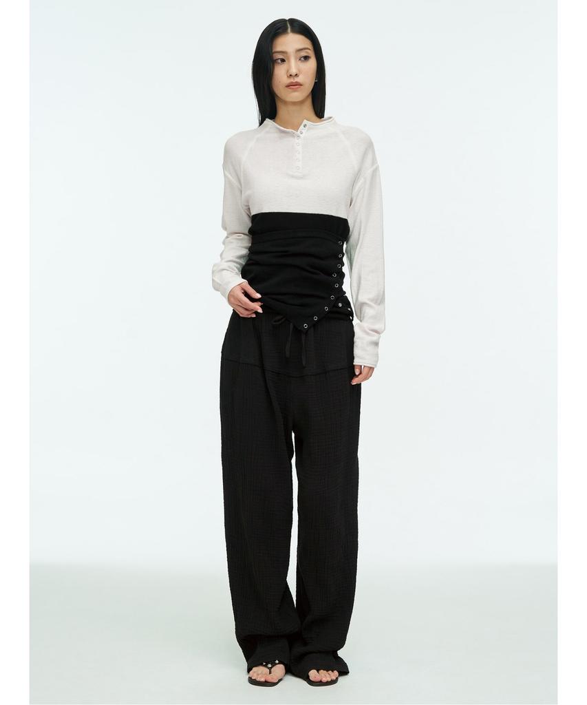 Anggae Peplum Pants Black