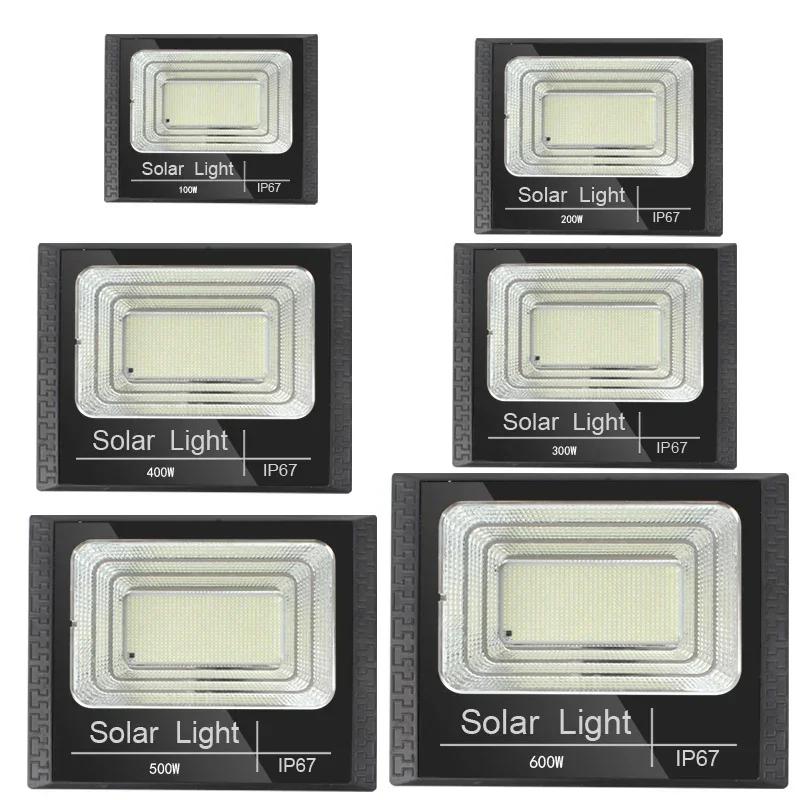 50-500W Solar Powered Spotlight Remote Control Solar Flood Lights Outdoor Waterproof IP67 Villa Street Lighting Adjustable Angle