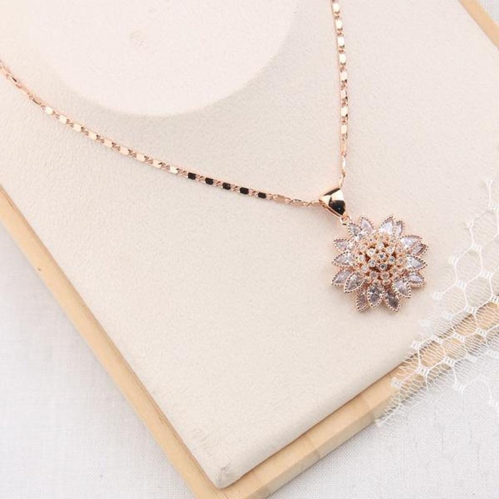 Atria Special Women's Discount Sunflower Petal Necklace JTONEFR0004