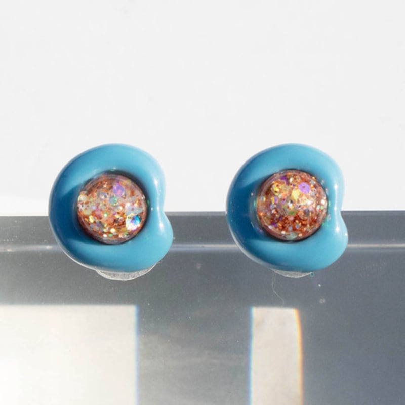 luvinball Pebble Snowball Earrings