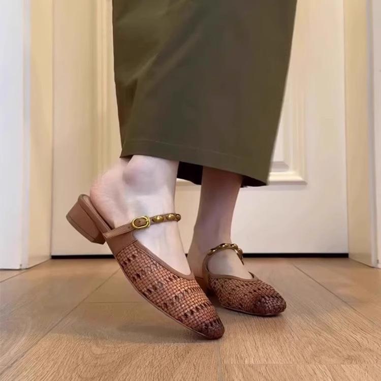 Sheepskin version~ retro square head hollow bag head sandals women's versatile shallow mouth breathable casual shoes single shoes