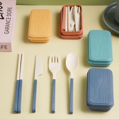 Tragbares vierteiliges faltbares Besteckset: Messer, Gabel, Löffel, Essstäbchen - Ideal für Reisen, das Büro und Picknicks