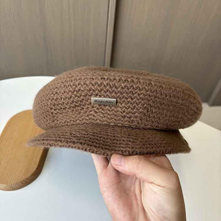 Women's Autumn and Winter New Retro Knitted Beret Painter Hat Casual Octagonal Hat