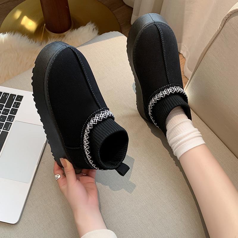 Fashion Women's Knitted Snow Boots 2024 New Winter Plus Fleece Thick Warm Slip-on Korean Version of Casual Thick Soled Cotton Shoes