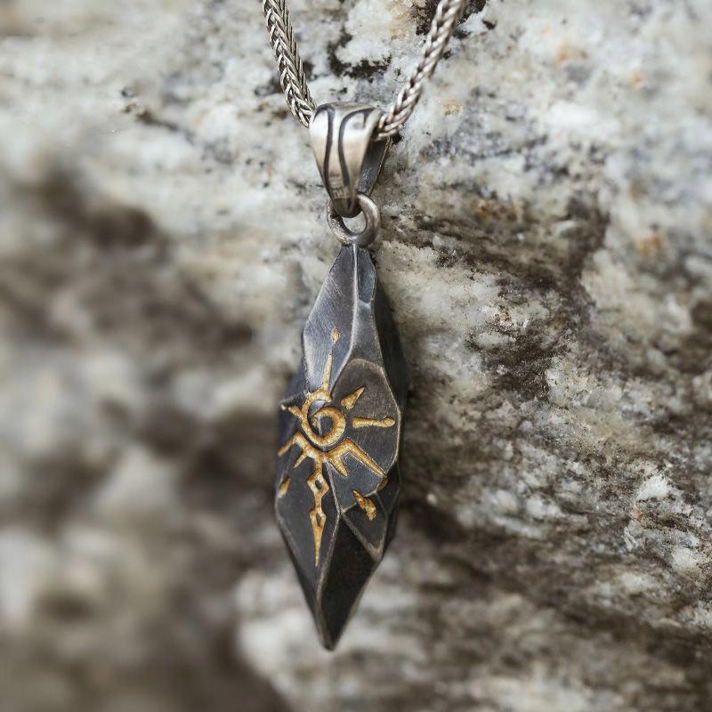 Retro Make-a-wish Stone Necklace For Men Gender Neutral Style Meteorite Color Pendant Men Hip-hop Sweater Chain Accessories