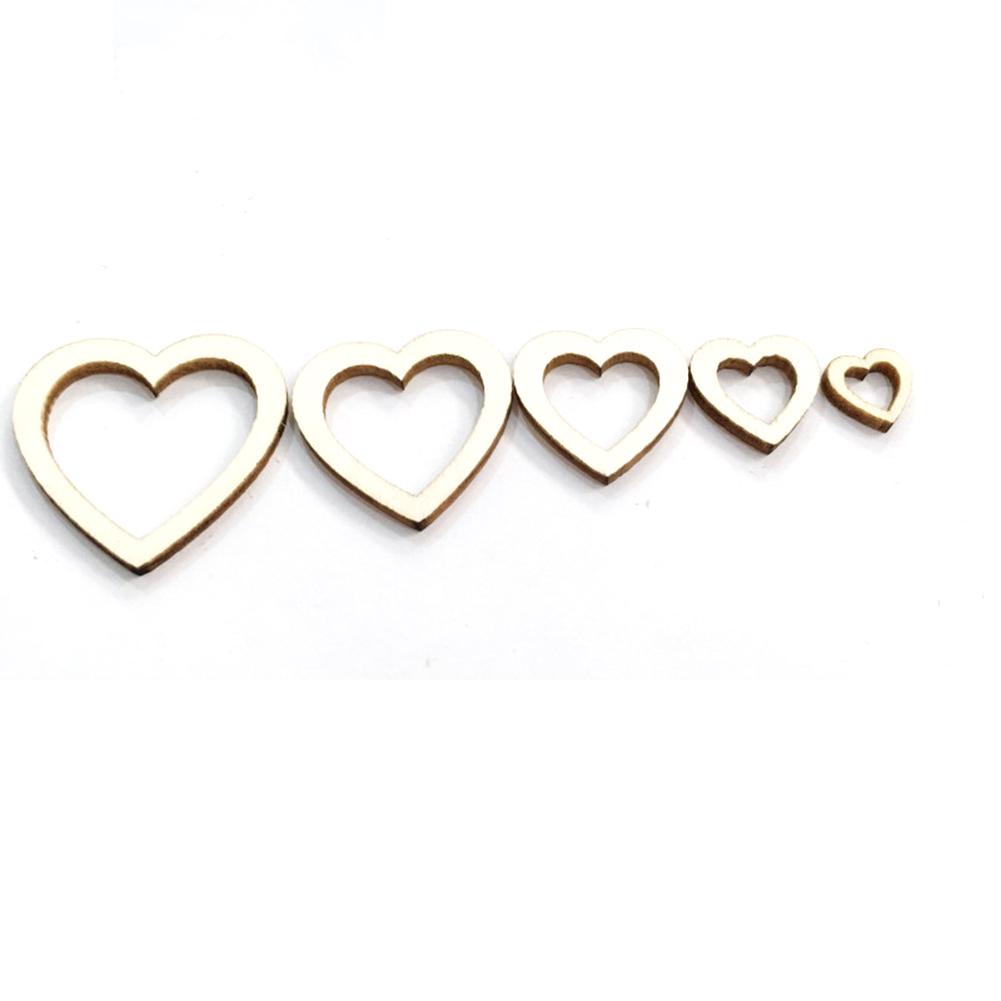 100 Pcs/set Hollowed  Peach  Heart-shaped  Wooden  Pieces Natural Wood-color Style Crafts Ornaments Carved Painted Diy Material