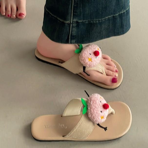 Casual cute plush doll non-slip beach shoes women's summer casual sandals flip-flops