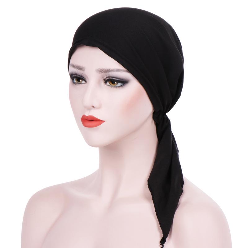 Europäischer & Amerikanischer Stil Gebogene Zweischwanz-Beanie - Einfarbige Überziehmütze