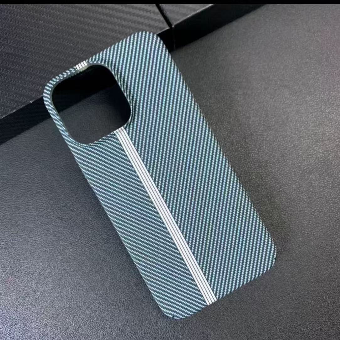 

Для iPhone 16 15 14 13 12 11 Pro Max Plus Ударопрочный Защитный Жесткий Крутой Чехол-Крышка Люксовый Пластик из Углеродного Волокна Ультратонкий Бронированный Чехол For iPhone 14ProMax