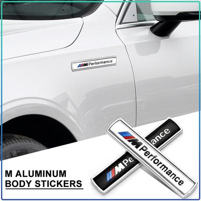 Accesorios de exterior – Emblemas