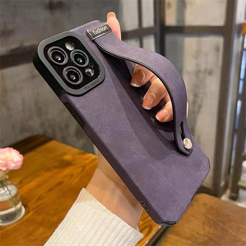 Wrist Strap Holder Case For iPhone 17 16 13 12 11 Pro Max Matte Leather Phone Cases For iPhone Air 15 14 Pro Max 16 Plus Cover