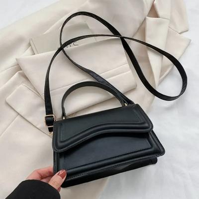 Nieuwe Dames Mode Sling Schoudertassen Trend PU Leer Textuur Messenger Handtassen Effen Vrije Tijd Stijlvolle Crossbody Tassen voor Meisjes